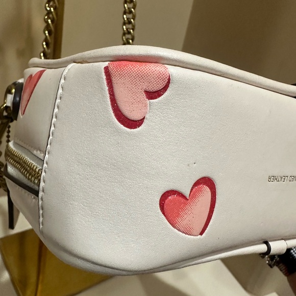 Coach Limited Edition Lunchbox Top Handle With Heart Print EUC - Picture 11 of 16